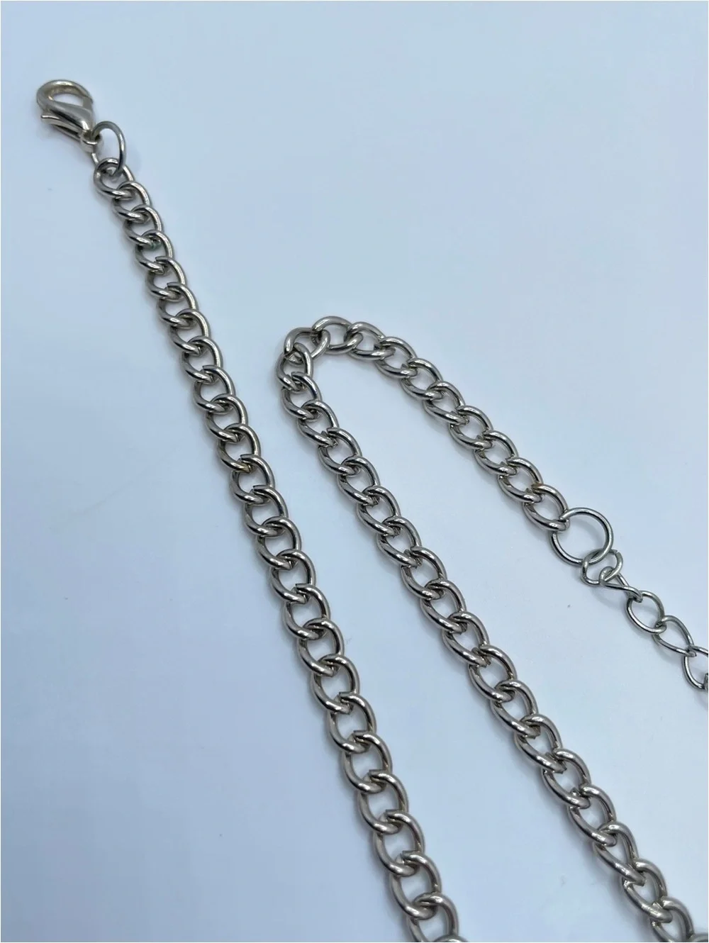 Unsigned bold silver